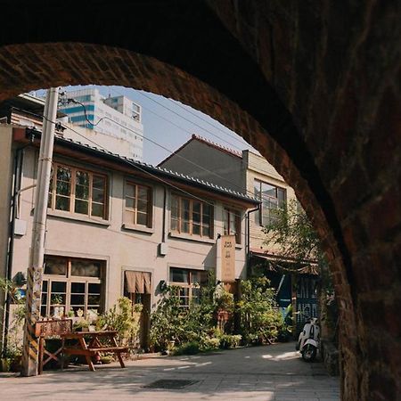 Loku. Tainan Exterior foto